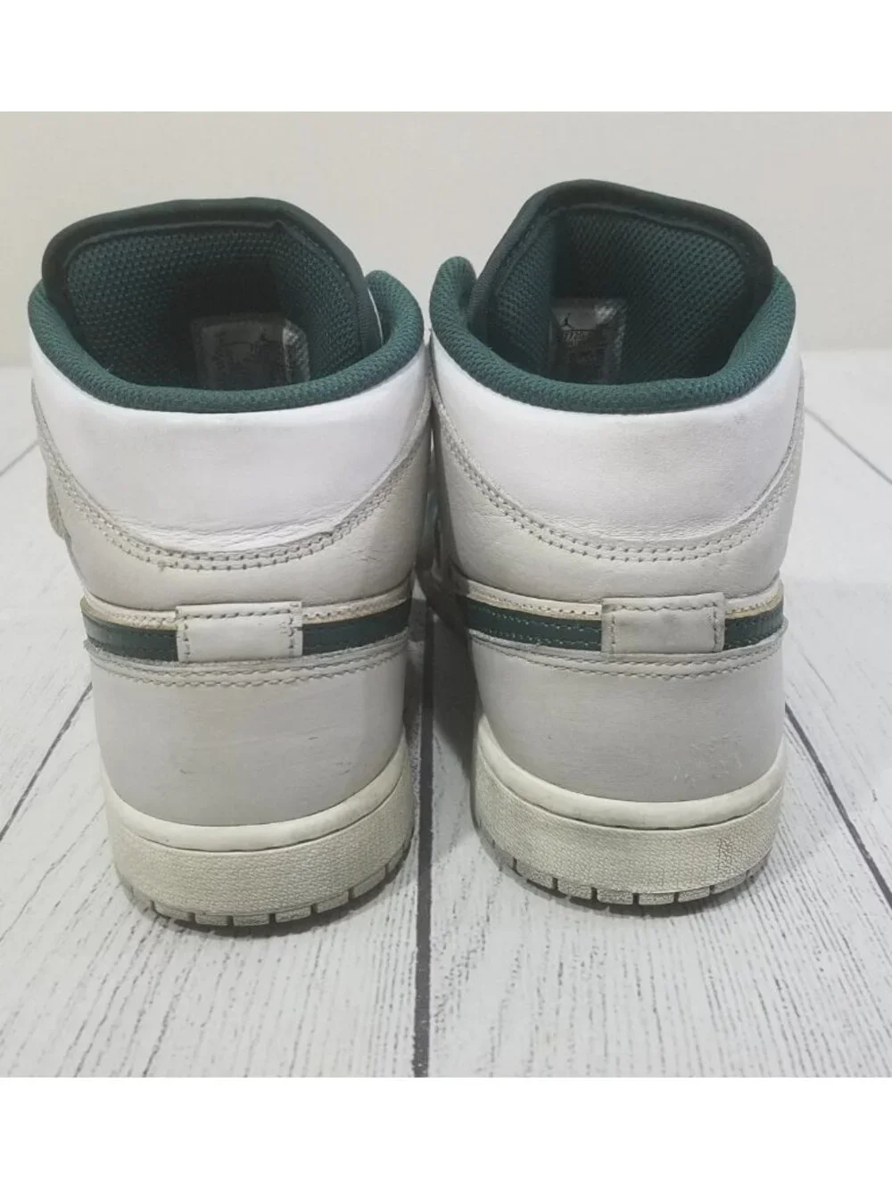Nike Air Jordan 1 Mid SE Mens Size 8 Oxidized Green White Sail FQ7720-103